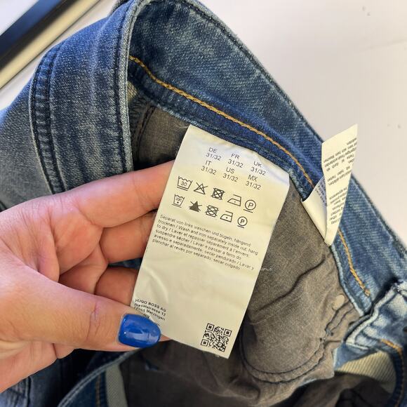 BOSS Hugo Boss Mens Size 31/32 040 Taber Tapered Fit Knit Denim Jeans - Picture 9 of 12